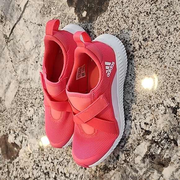 NEW Adidas running shoe Youth size 3 - Picture 2 of 4